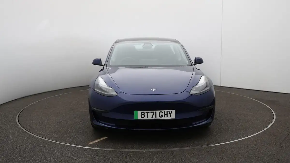 2021-tesla-model-3-e-long-range-awd-big-32