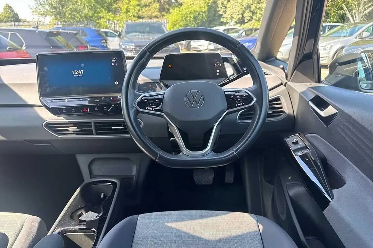 2020-volkswagen-id3-e-life-big-12