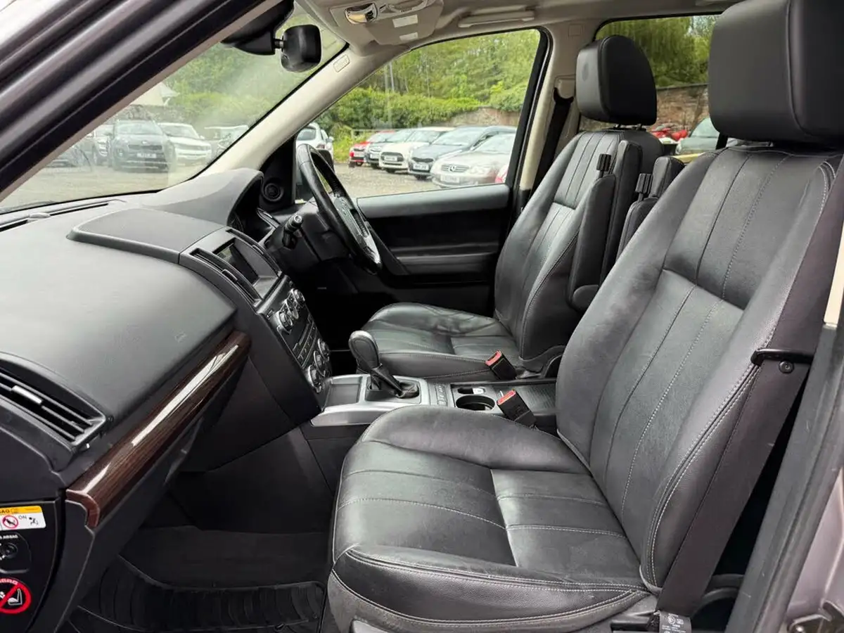 2014-land-rover-freelander-2-22td4-hse-auto-big-26