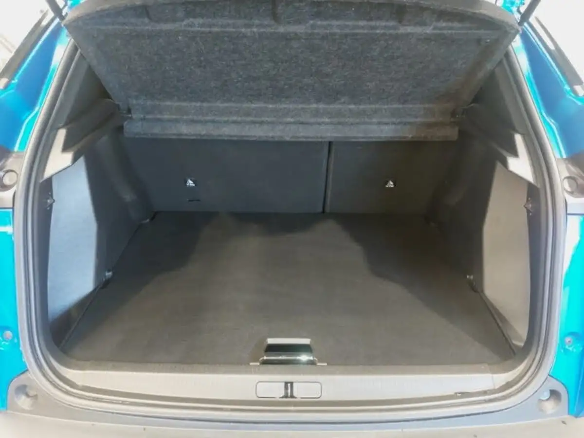 2024-peugeot-2008-suv-12-puretech-allure-130ps-eat8-big-7