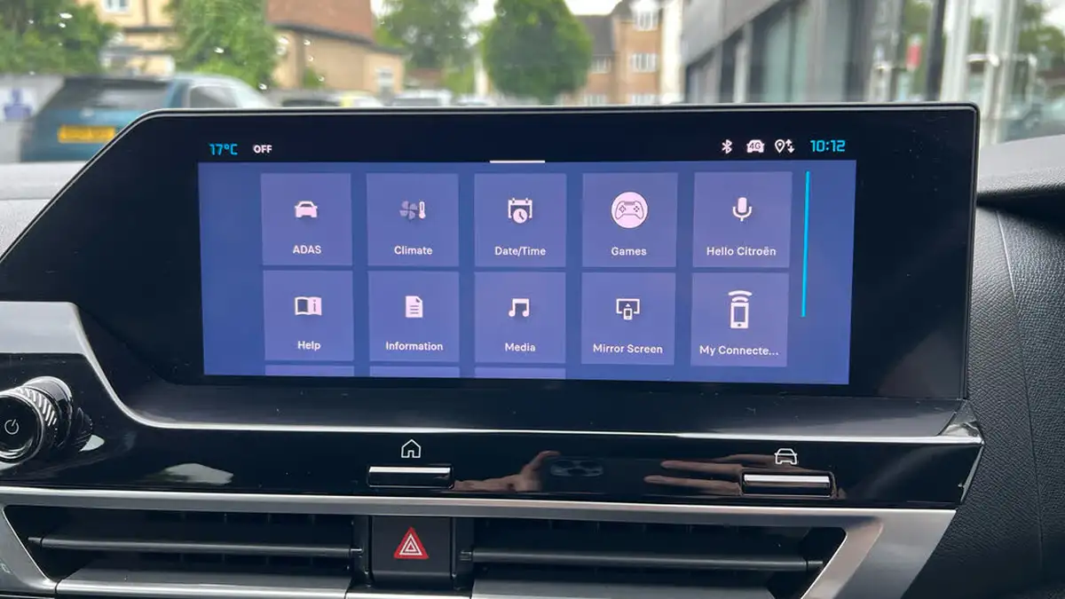 2024-citroen-c4-12-puretech-max-130ps-ss-eat8-big-35