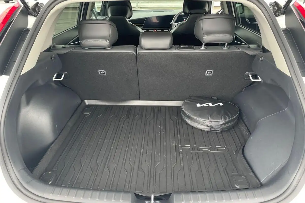 2024-kia-niro-16-gdi-3-168bhp-phev-111kwh-big-19