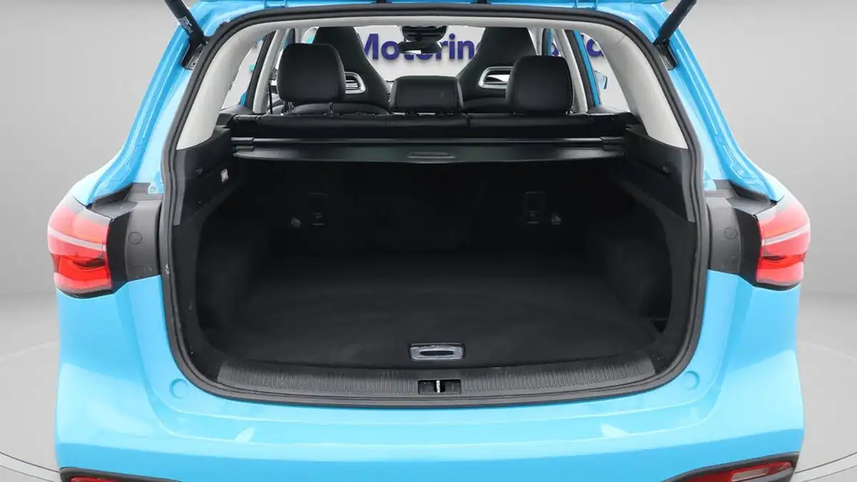 2022-mg-hs-15t-gdi-exclusive-162ps-dct-big-17