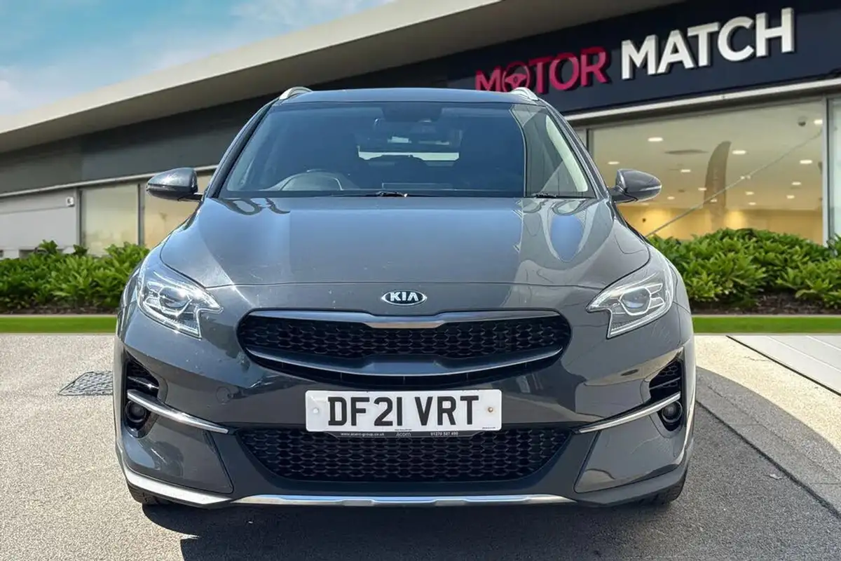 2021-kia-ceed-15-t-gdi-3-hatchback-dct-big-5
