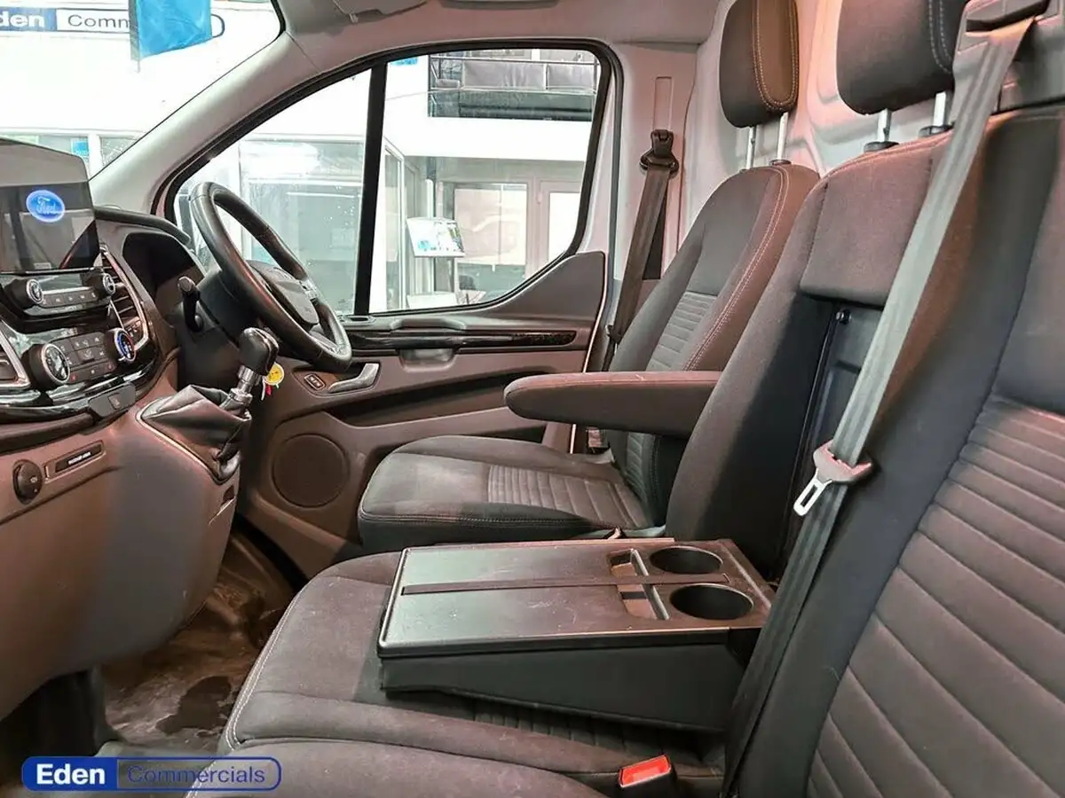 2023-ford-transit-custom-20tdci-300-l1h1-limited-130pseu6d-panel-van-1997cc-big-10