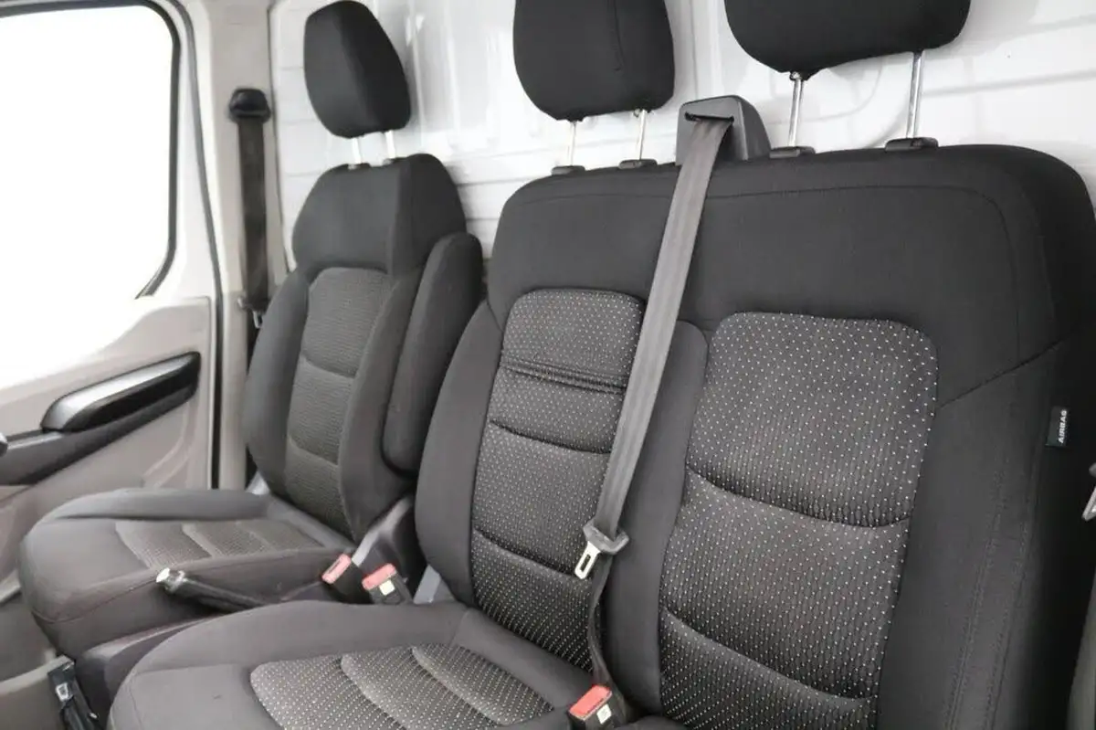 2022-maxus-deliver-9-20tdi-l3h2-big-14