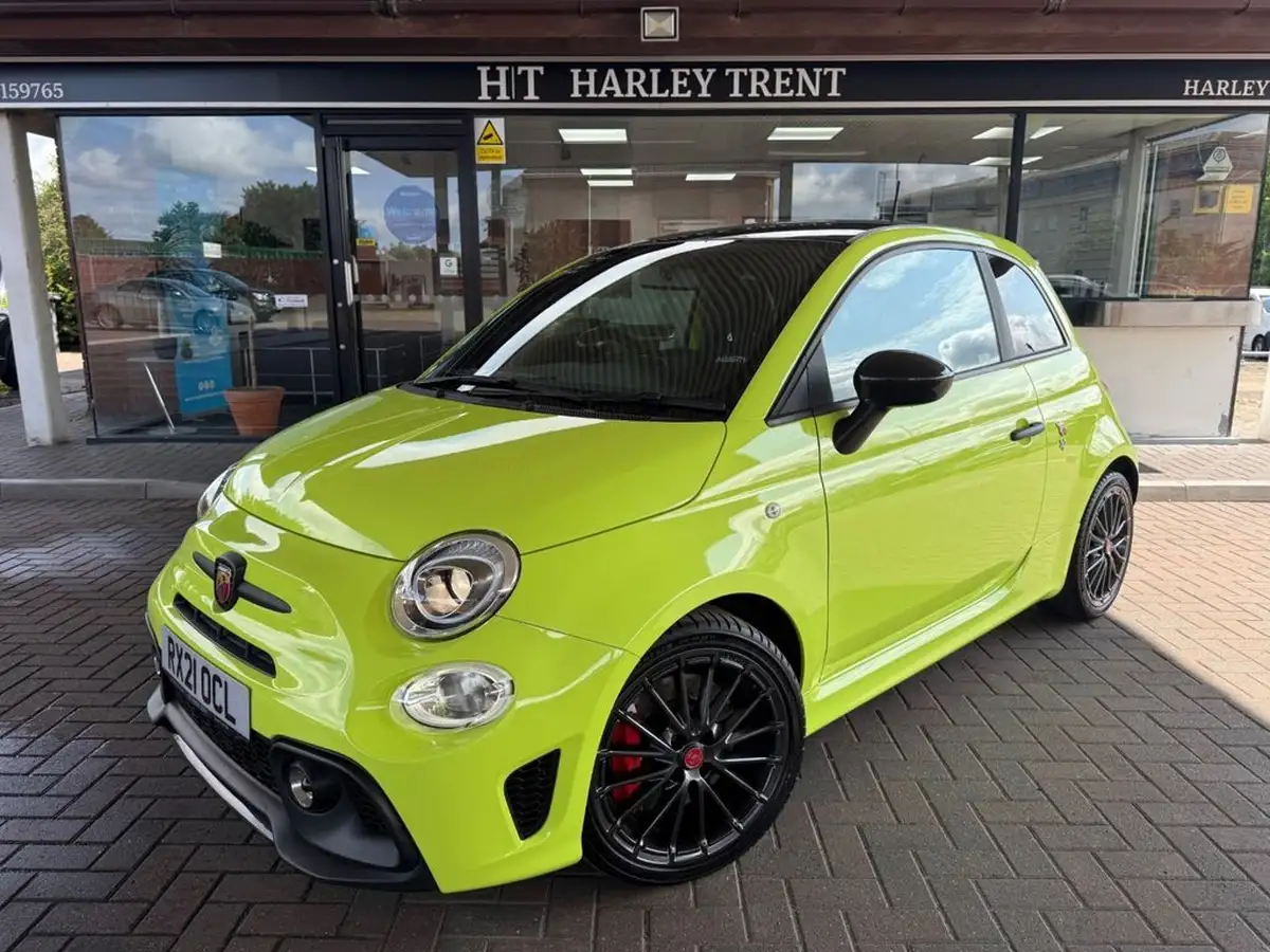 2021-abarth-595-14-tjet-competizione-big-1