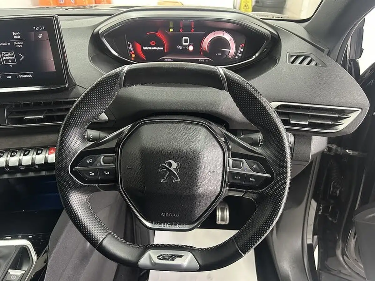 2021-peugeot-3008-suv-15-bluehdi-gt-big-11