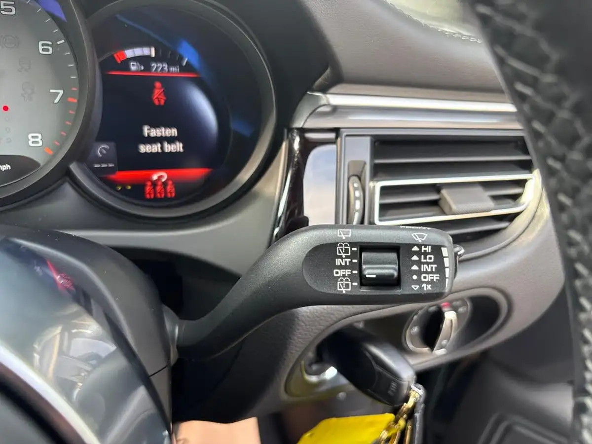 2019-porsche-macan-30-v6-s-big-41