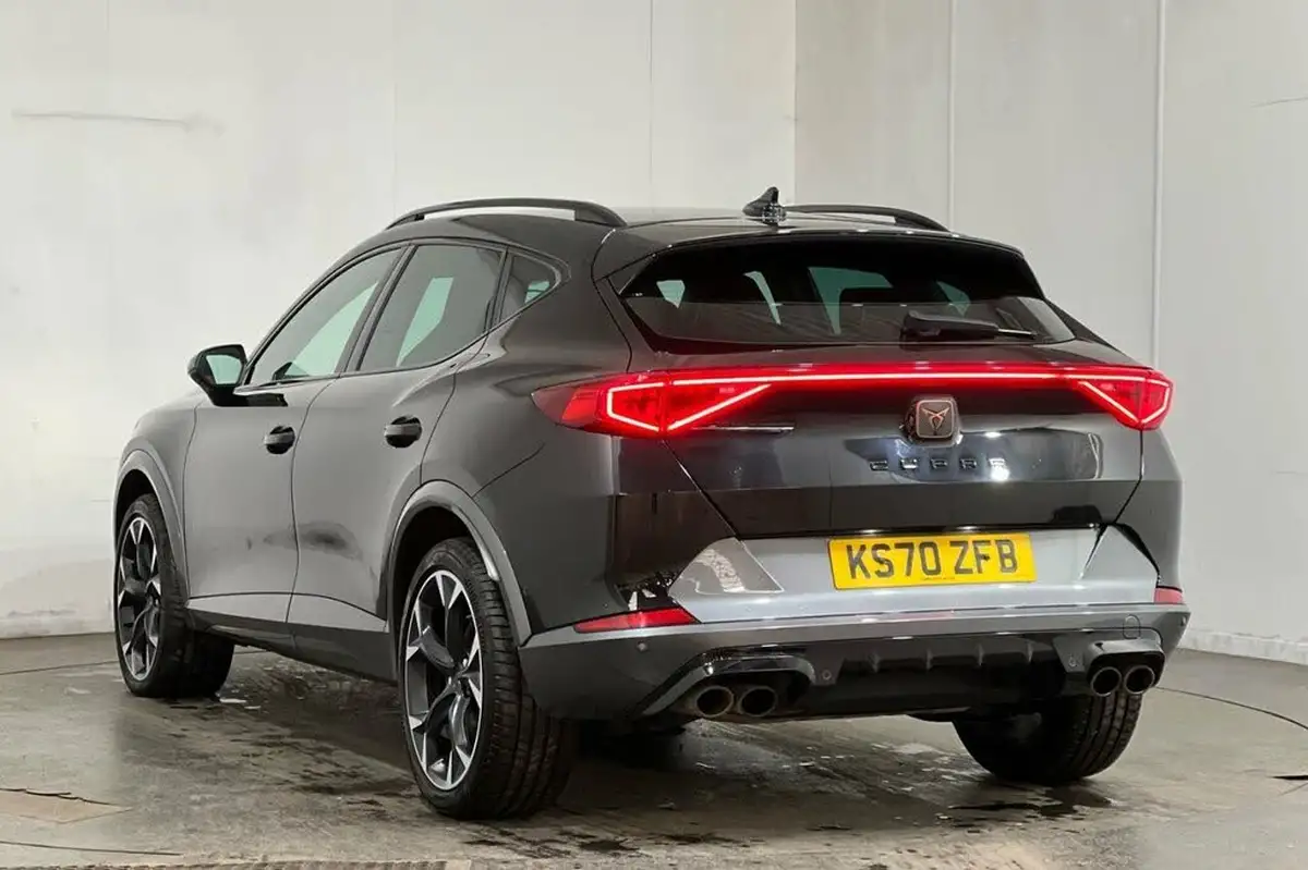 2021-cupra-formentor-20-tsi-vz2-big-16