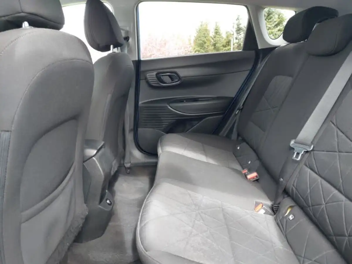 2022-hyundai-bayon-10-t-gdi-premium-100ps-big-5