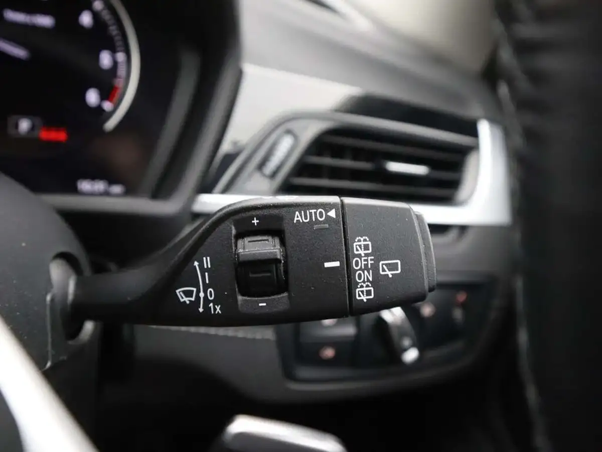 2022-bmw-x2-20td-sdrive18d-sport-auto-big-37