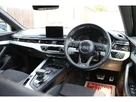 2017-audi-a4-20-tfsi-quattro-s-line-small-32