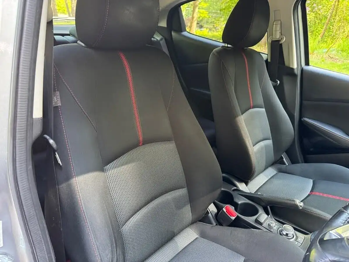 2016-mazda-mazda2-15td-sport-nav-big-15