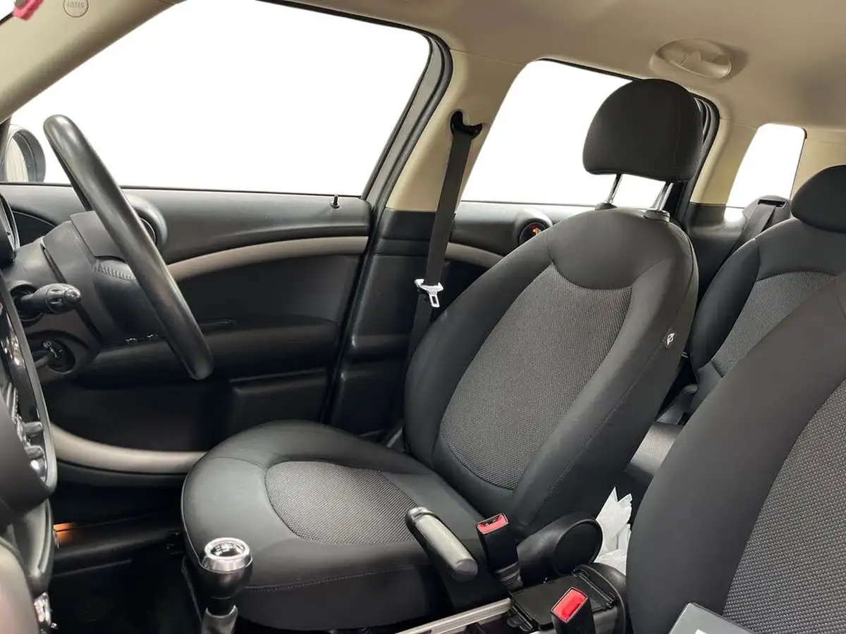 2014-mini-countryman-16-one-98bhp-big-9