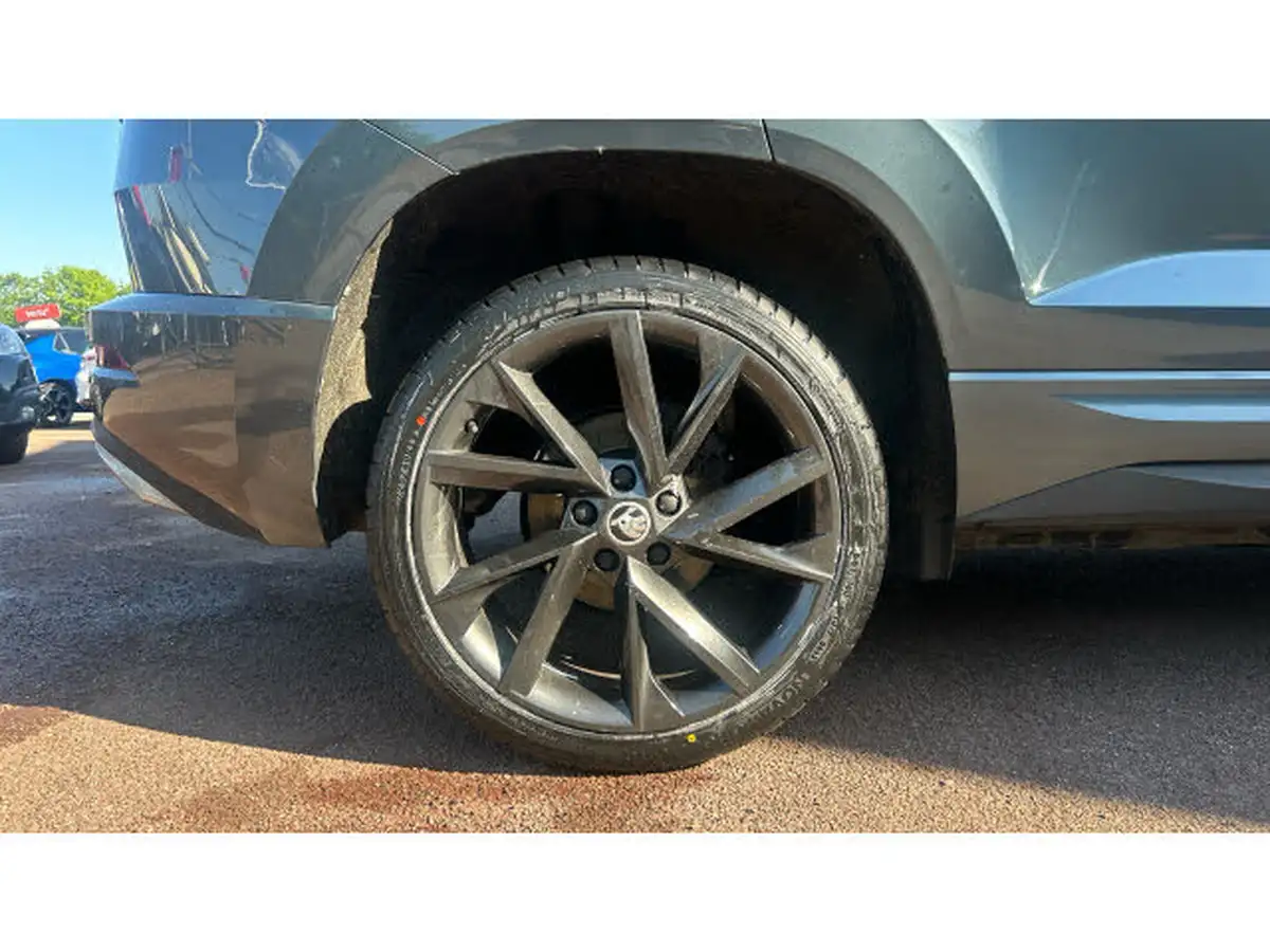 2021-skoda-karoq-15-tsi-sportline-dsg-big-6