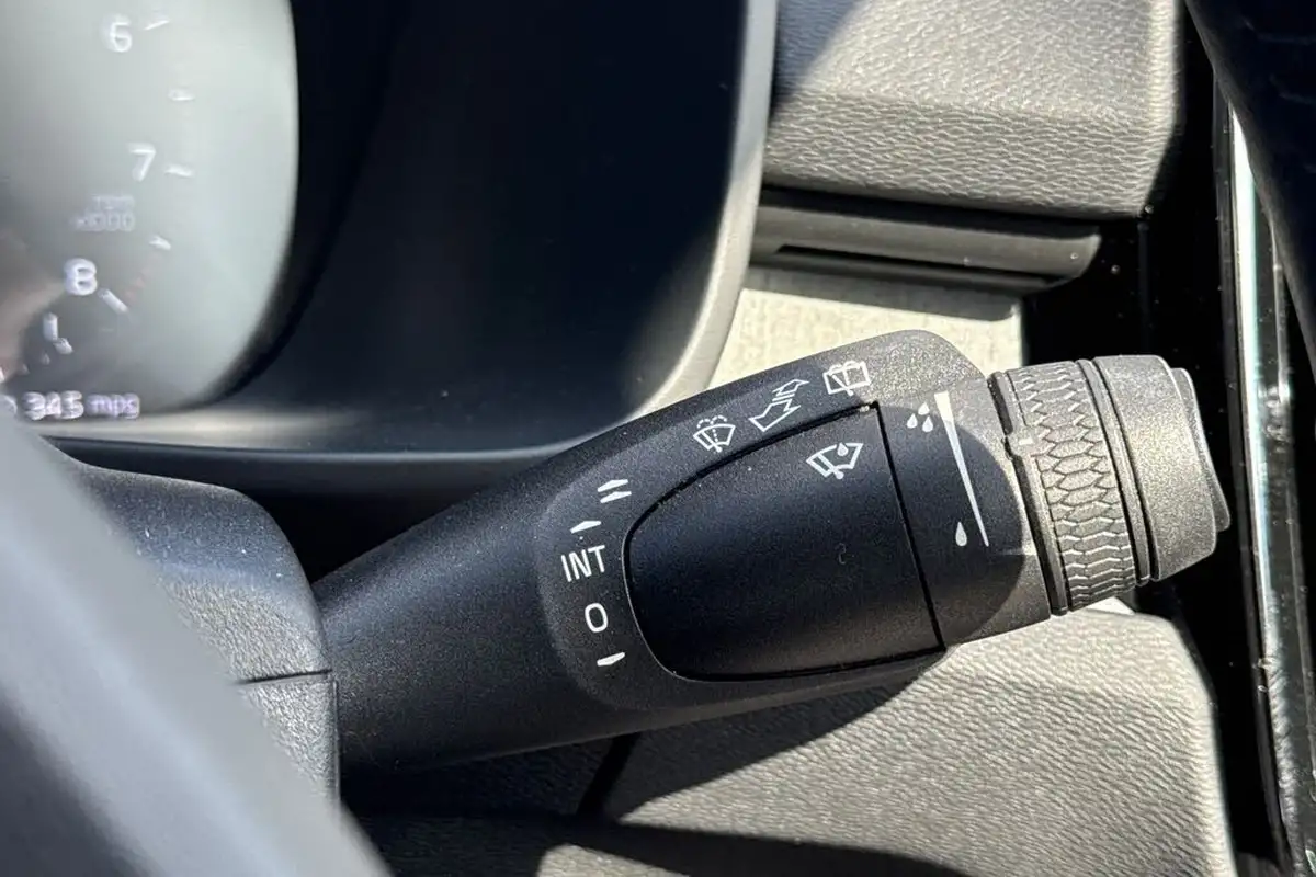 2021-volvo-xc40-15-t3-inscription-163bhp-geartronic-big-28
