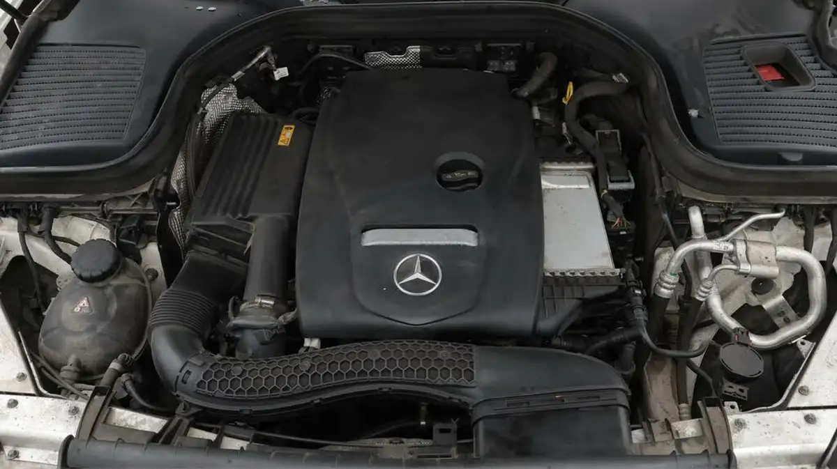 2019-mercedes-benz-glc-class-20-glc250-amg-line-premium-plusss-station-wagon-5d-big-19