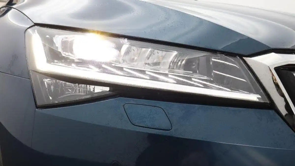 2023-skoda-superb-20-tsi-se-l-estate-big-9