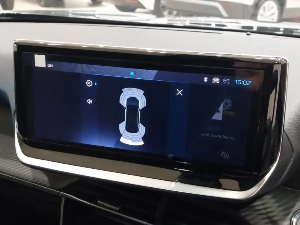 2025-peugeot-2008-suv-12-puretech-allure-130ps-big-12