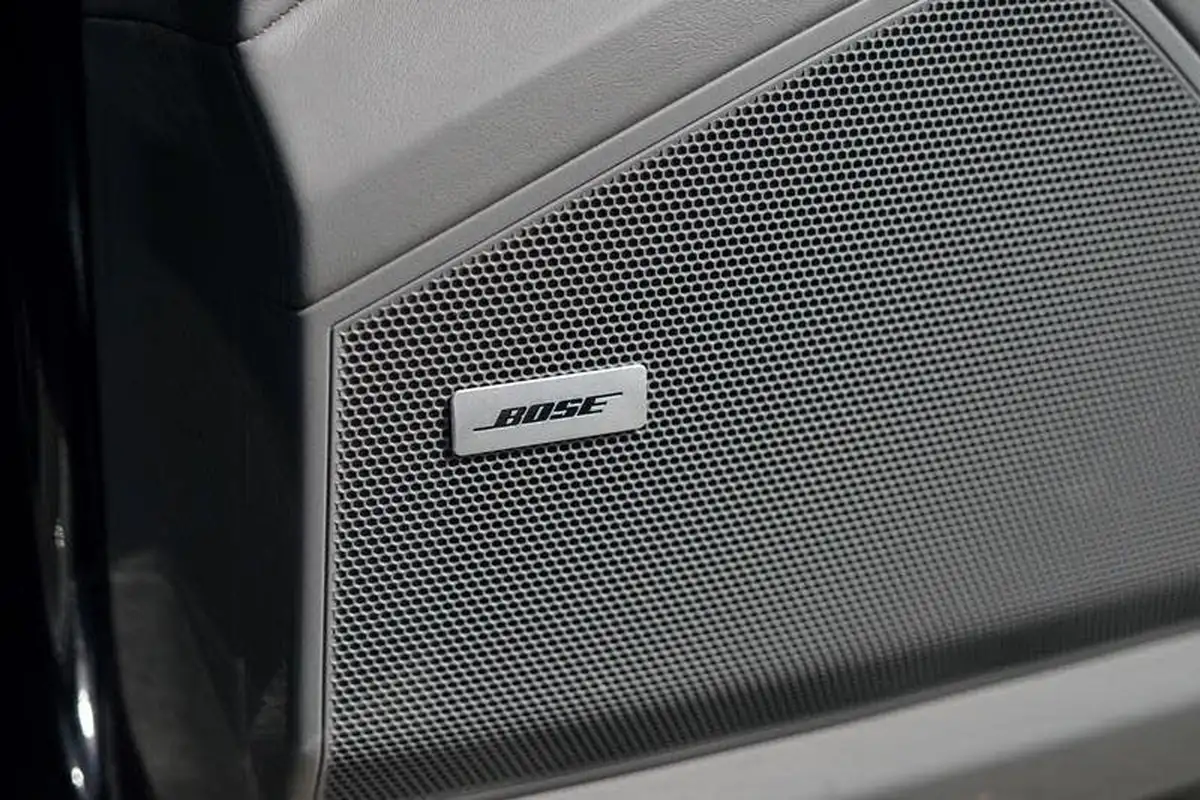2019-porsche-cayenne-40-v8-turbo-coupe-big-31