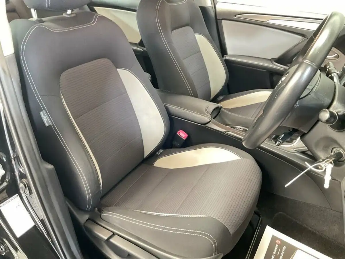 2017-toyota-avensis-18-v-matic-business-edition-saloon-4d-big-21