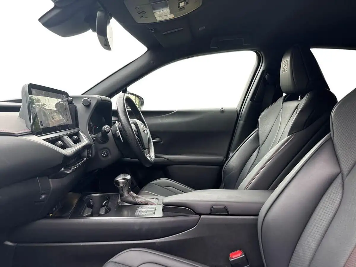 2022-lexus-ux-250h-20-f-sport-premium-plus-pack-big-15