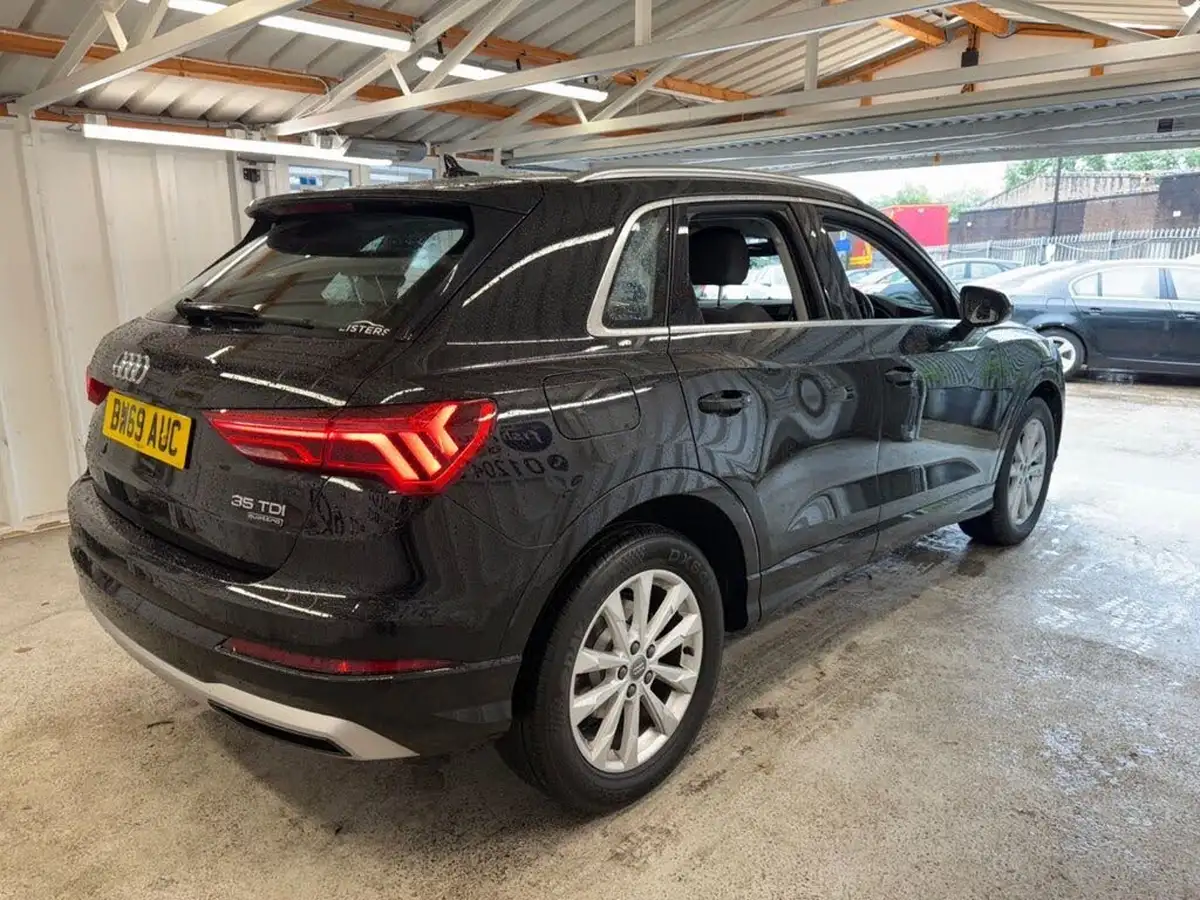 2019-audi-q3-20-35-tdi-sport-station-wagon-quattro-big-10