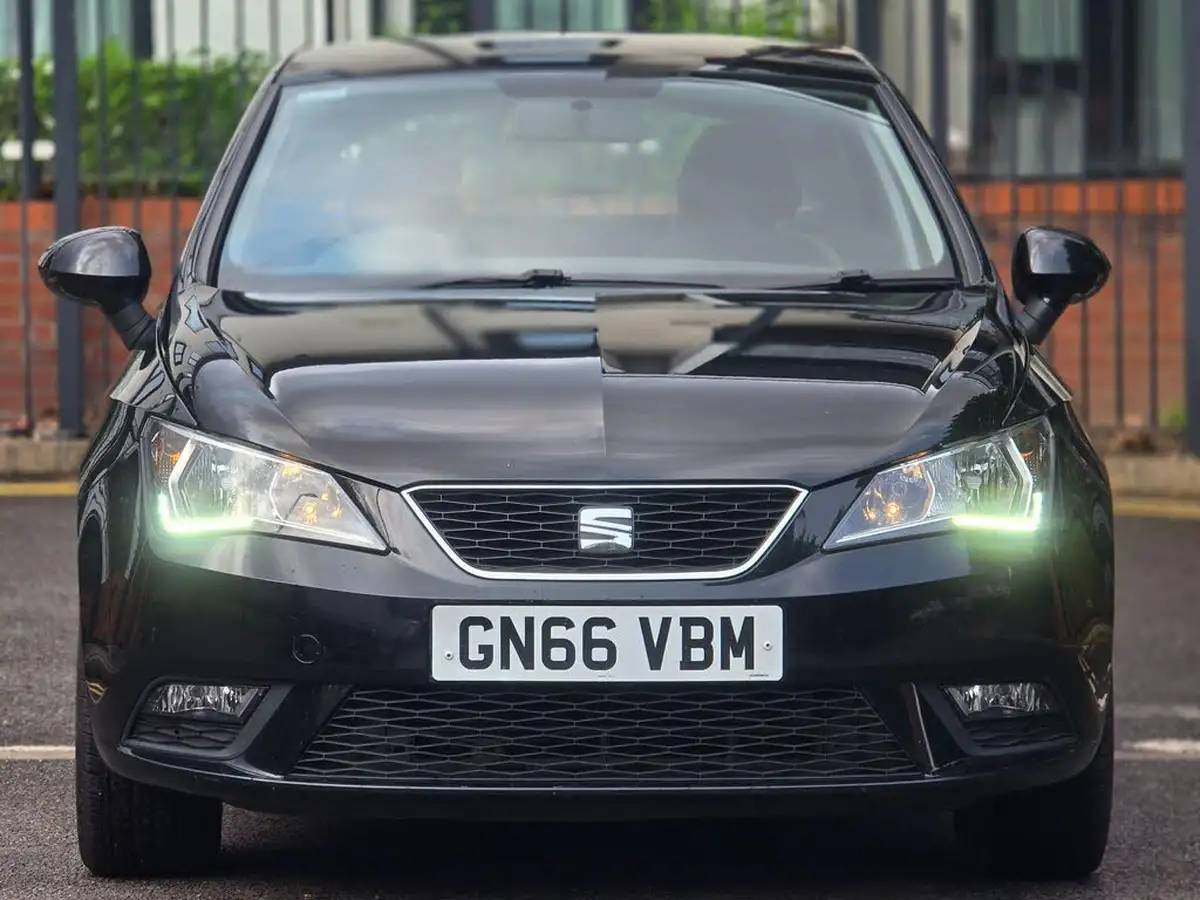2016-seat-ibiza-12-tsi-se-technology-hatchback-5d-big-1