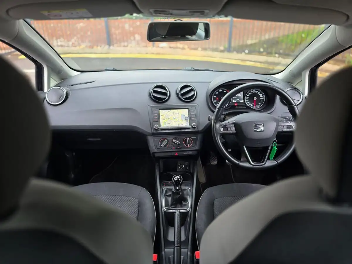 2016-seat-ibiza-12-tsi-se-technology-hatchback-5d-big-25