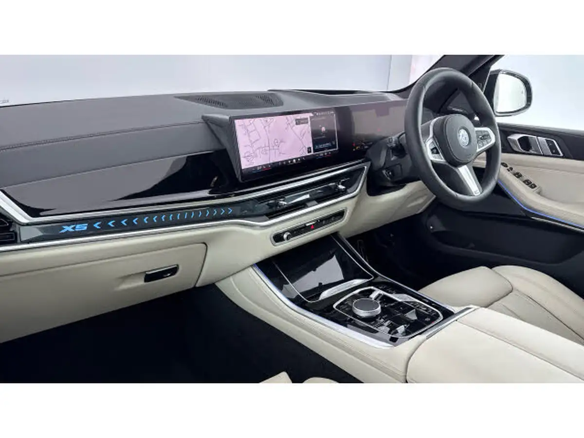 2025-bmw-x5-30-xdrive-50e-m-sport-big-6