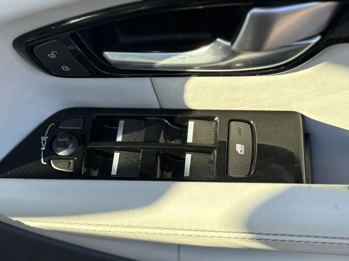 2018-land-rover-range-rover-evoque-20td4-hse-dynamic-ss-hatchback-5d-auto-big-23