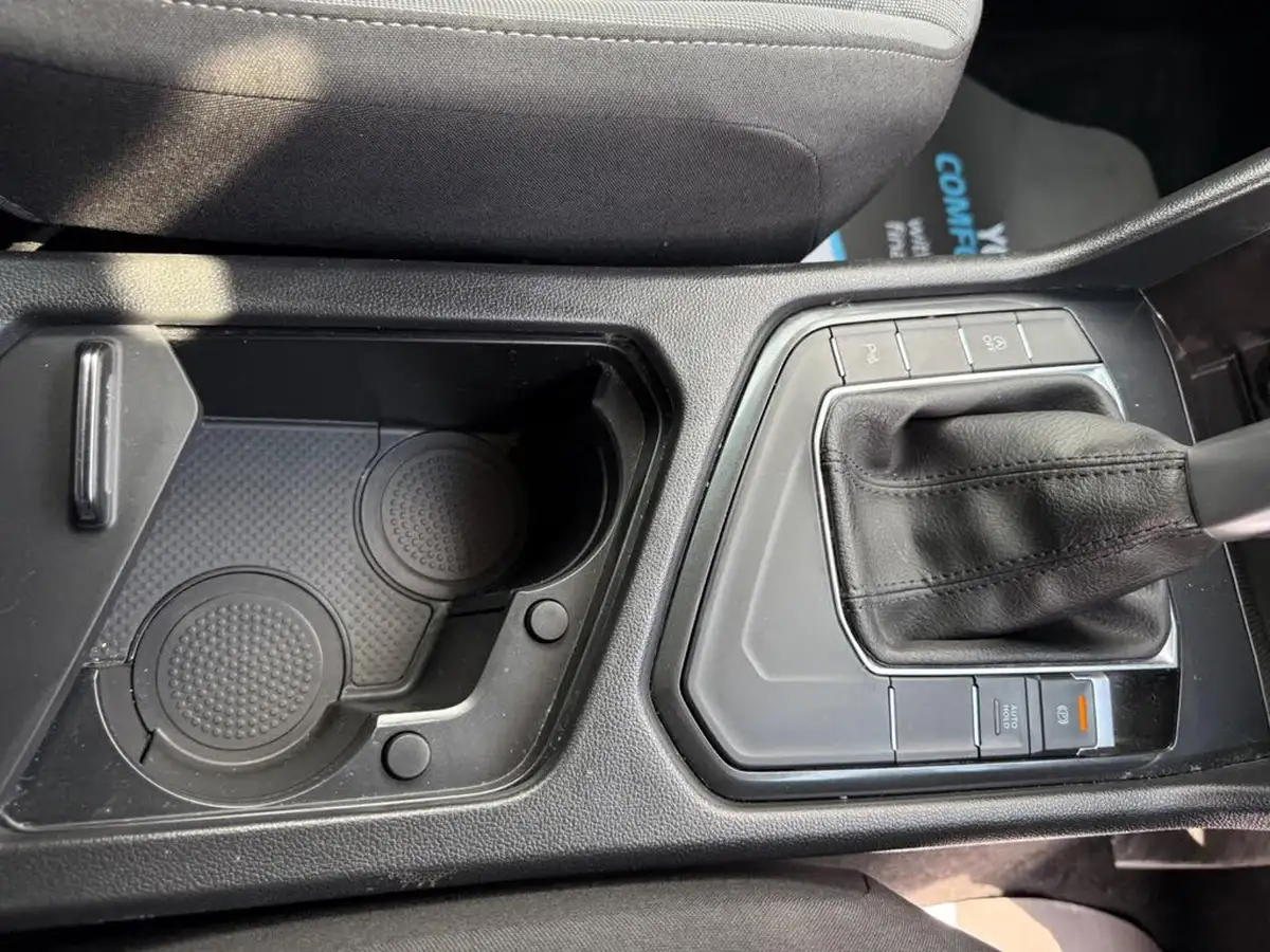 2021-volkswagen-tiguan-15-tsi-life-150ps-dsg-big-50