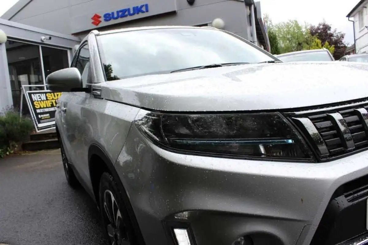2022-suzuki-vitara-14-boosterjet-sz5-allgrip-big-24