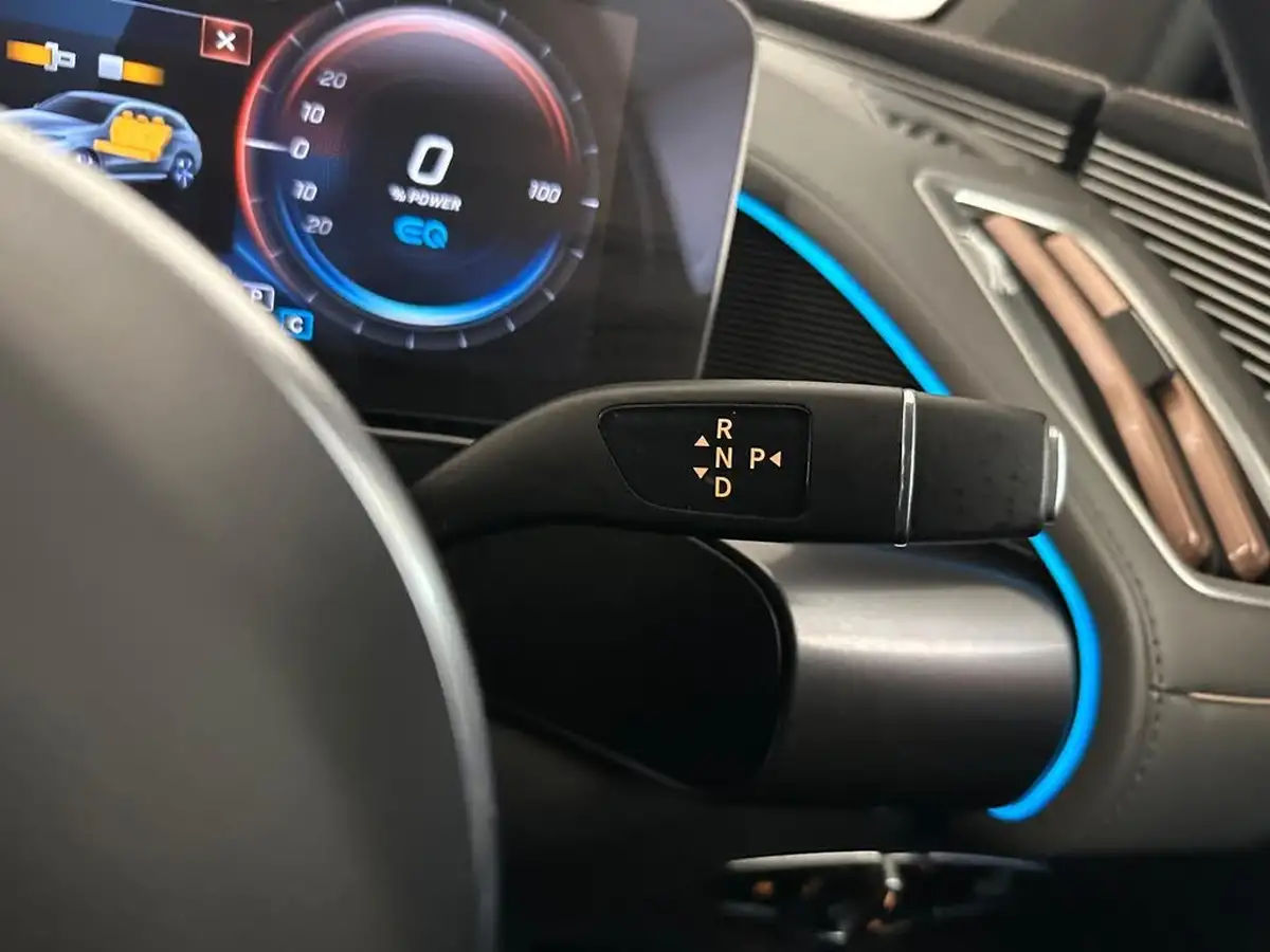 2022-mercedes-benz-eqc-e-eqc-400-sport-big-33
