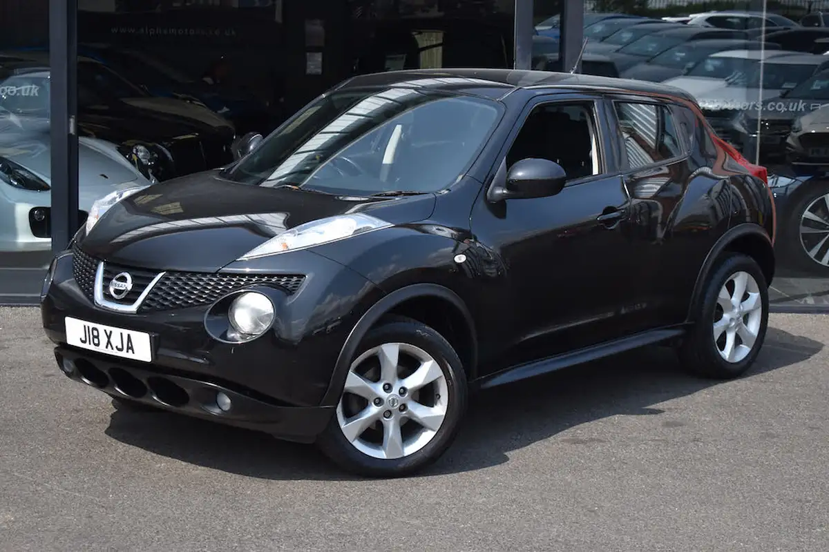 2011-nissan-juke-16-acenta-16v-1598cc-big-4