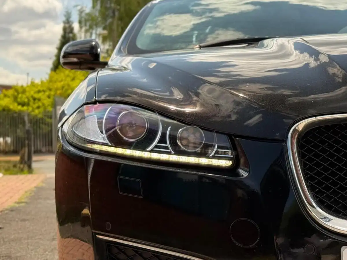 2013-jaguar-xf-22td-200ps-ss-sportbrake-5d-auto-big-6
