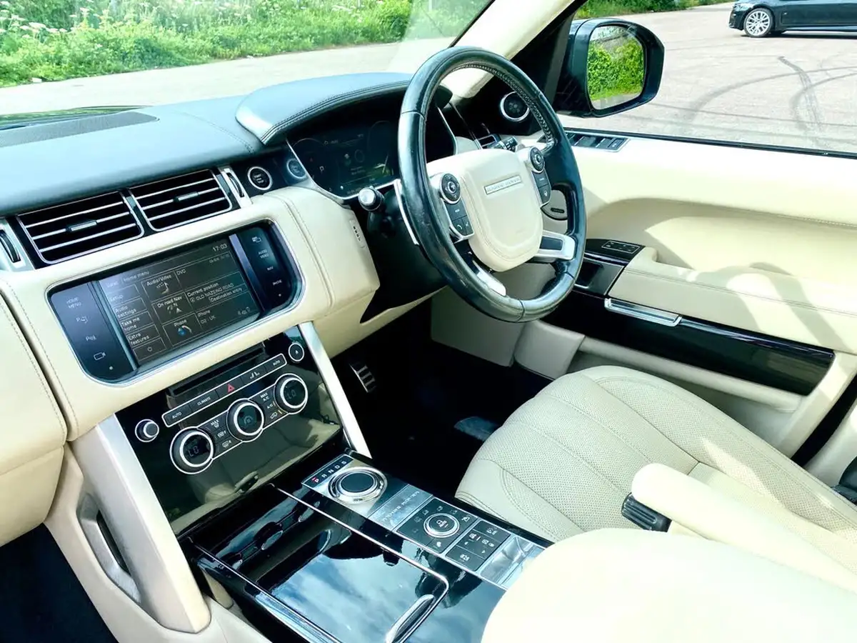 2015-land-rover-range-rover-44-sdv8-autobiography-44sd-v8-339bhp-ss-station-wagon-big-23