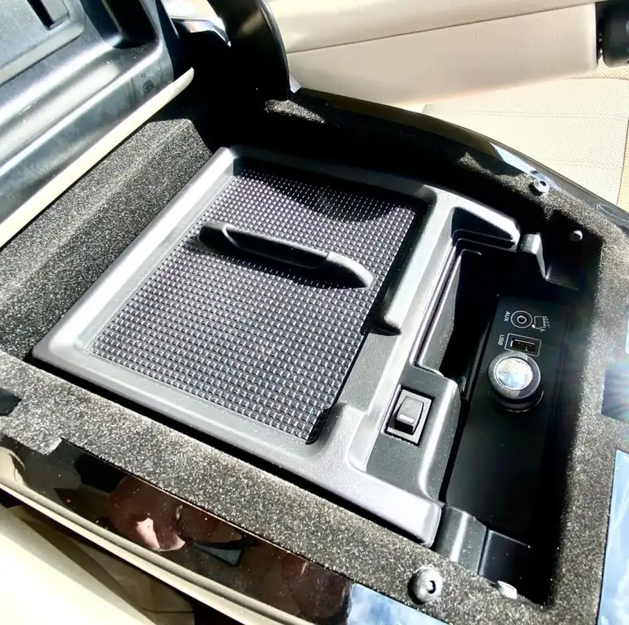 2015-land-rover-range-rover-44-sdv8-autobiography-44sd-v8-339bhp-ss-station-wagon-big-47
