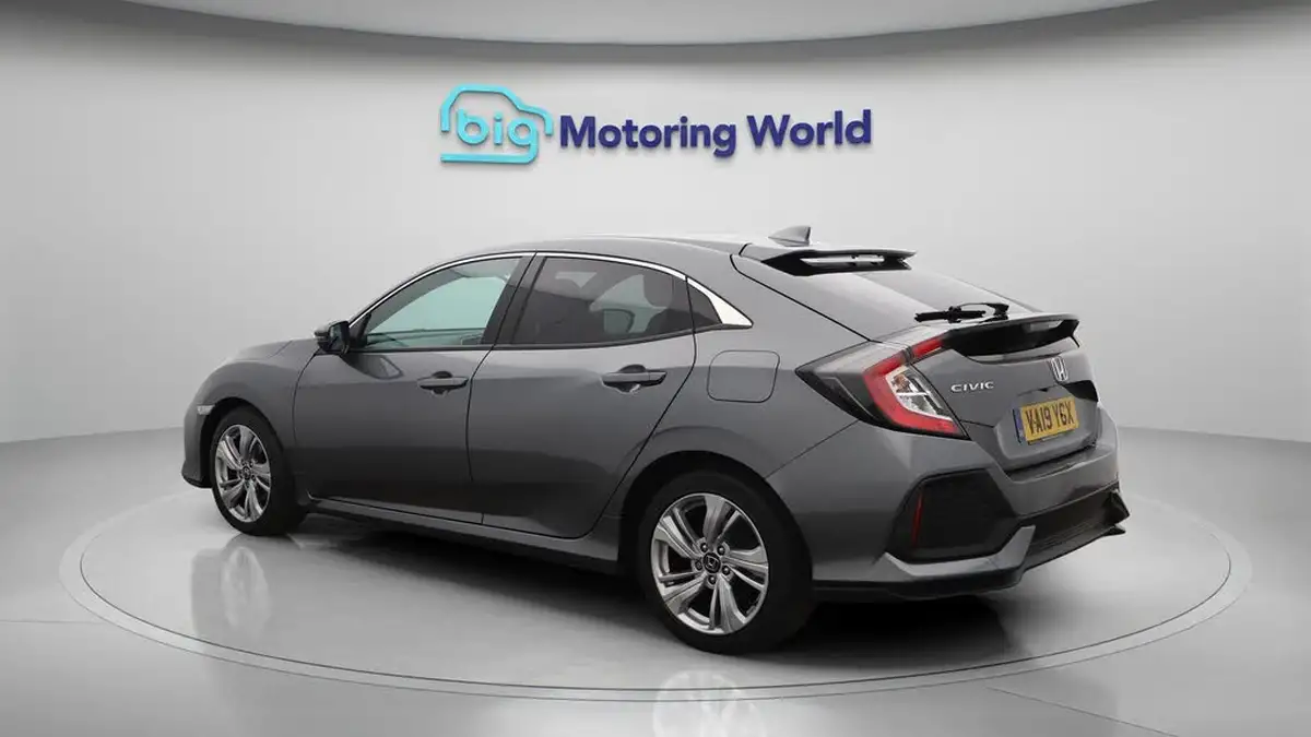 2019-honda-civic-10-vtec-turbo-sr-hatchback-5d-big-5