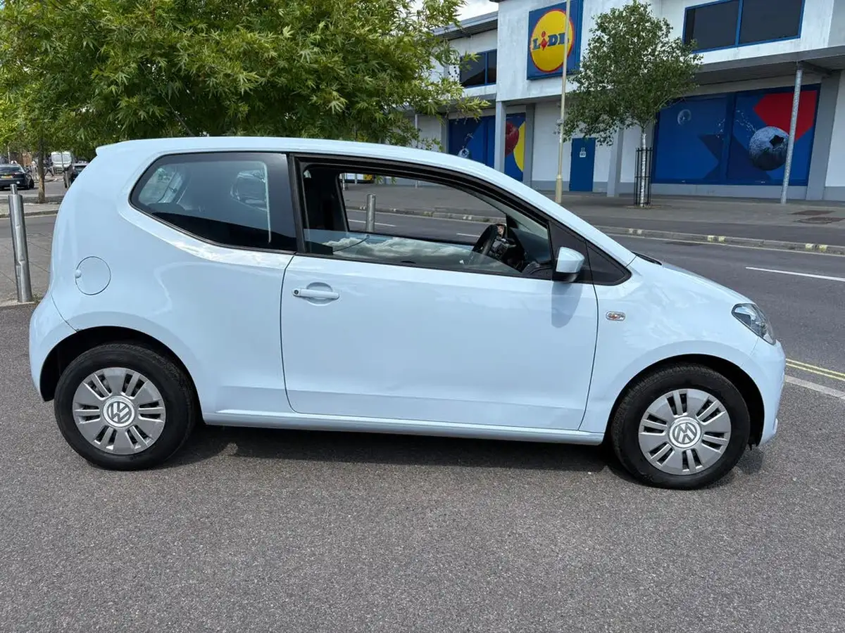 2013-volkswagen-up-10-move-up-59bhp-3d-big-4