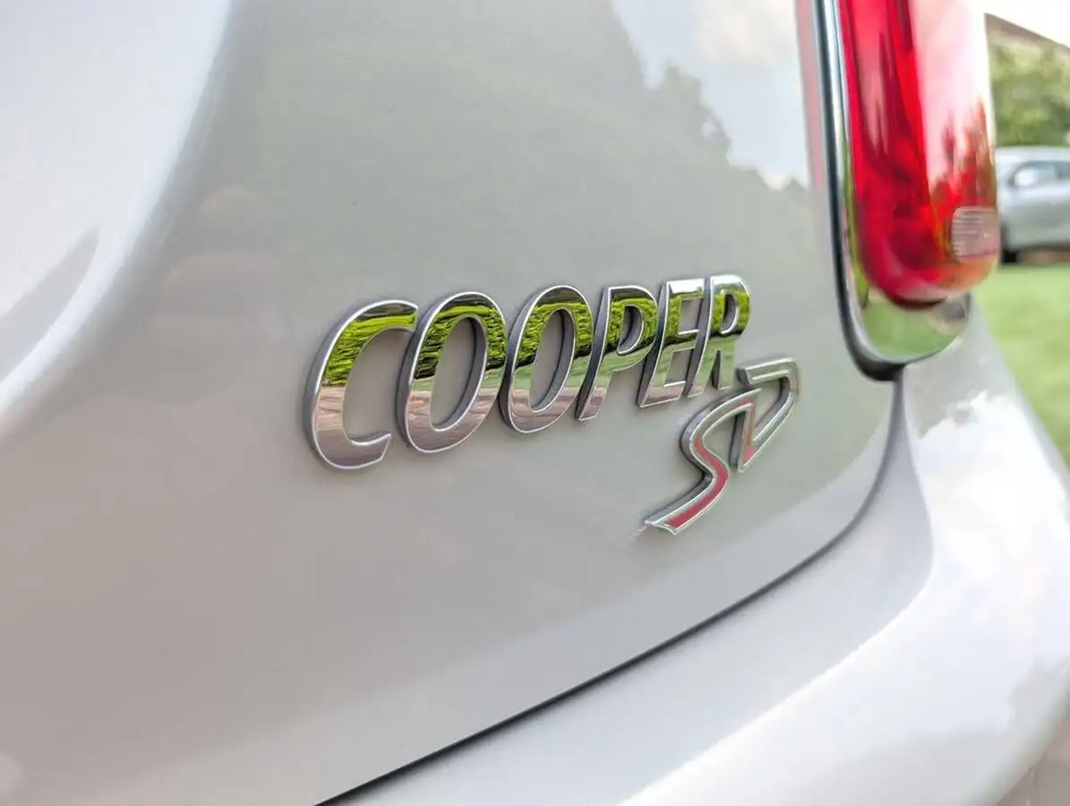 2014-mini-cooper-20td-cooper-sd-170bhp-ss-hatchback-3d-big-59