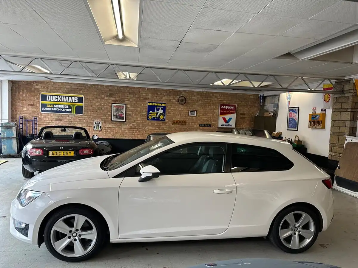 2015-seat-leon-20td-fr-tech-pack-184ps-sportcoupe-3d-dsg-big-6