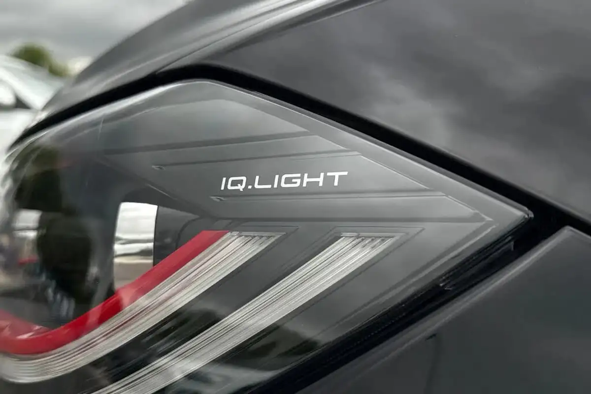 2023-volkswagen-polo-20-tsi-gti-big-26
