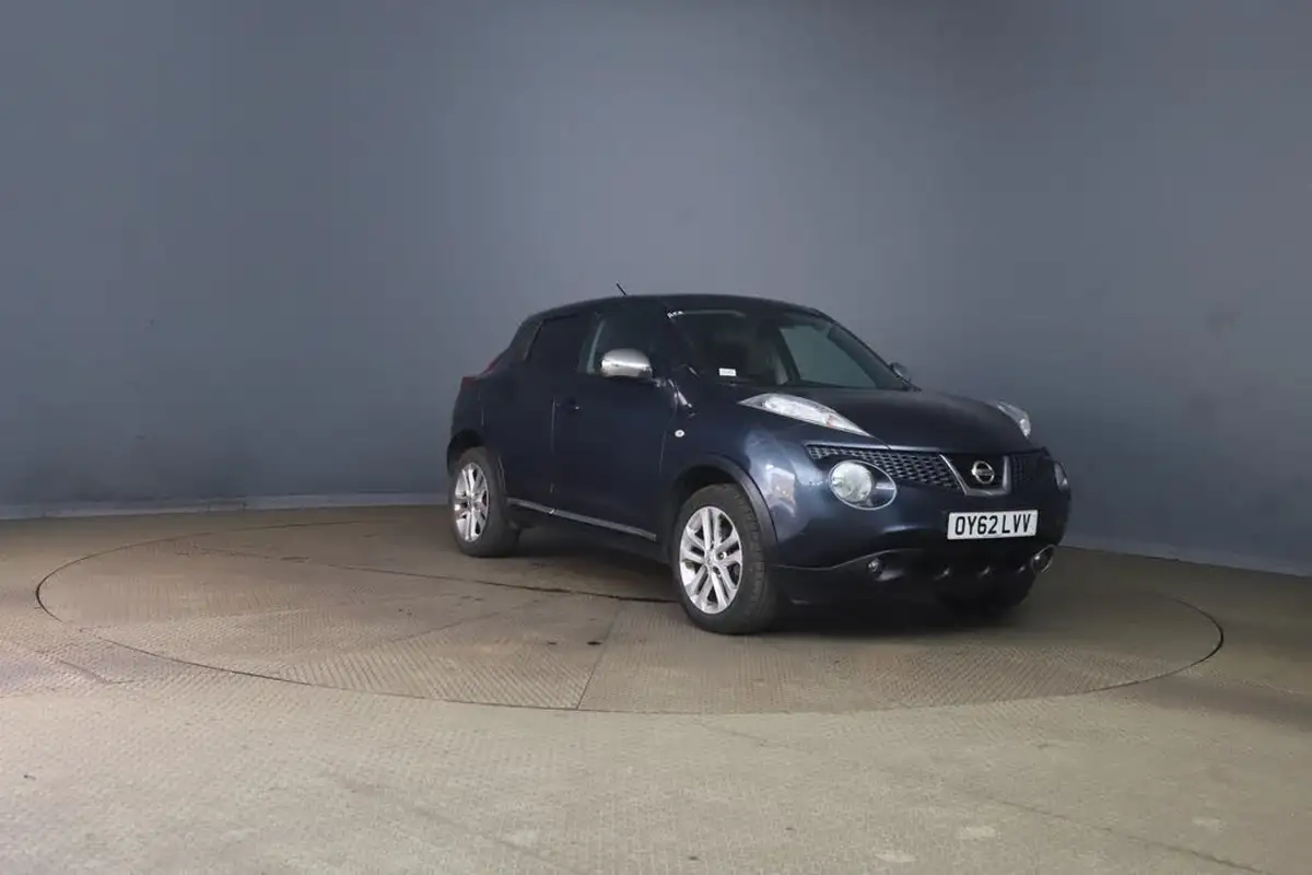 2012-nissan-juke-16-acenta-premium-16v-1598cc-big-11