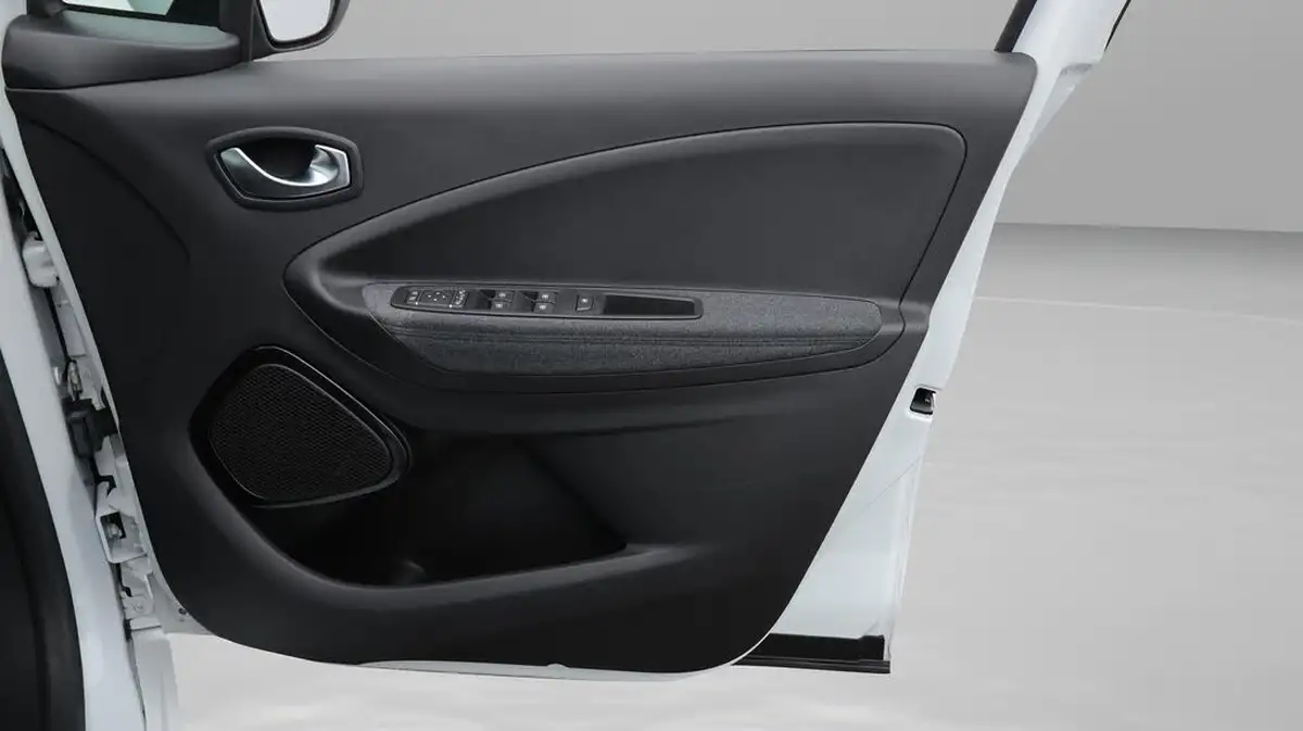 2021-renault-zoe-e-i-gt-line-big-15