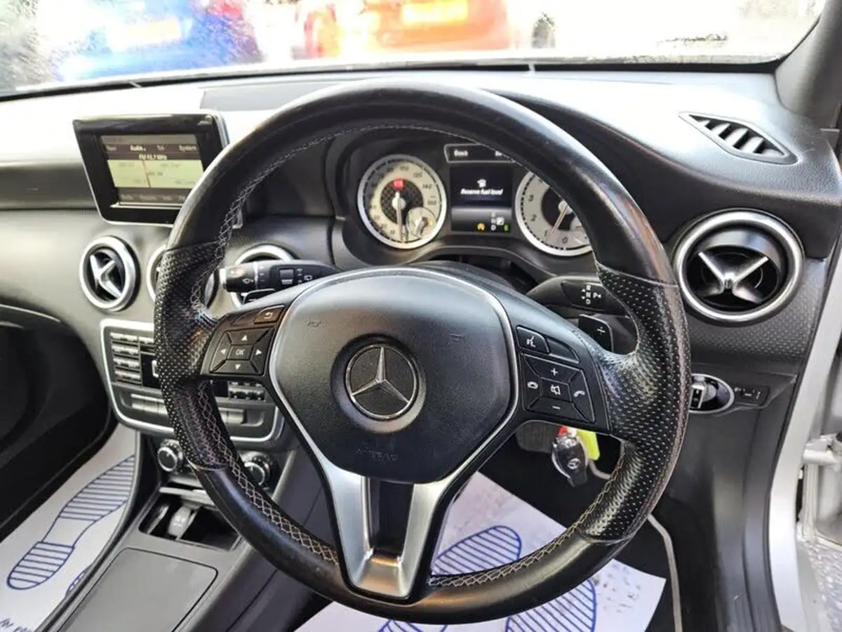 2015-mercedes-benz-a-class-16-a180-sport-122ps-7g-dct-big-16