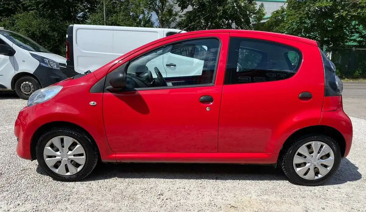 2011-citroen-c1-10-vtr-68-5d-big-15