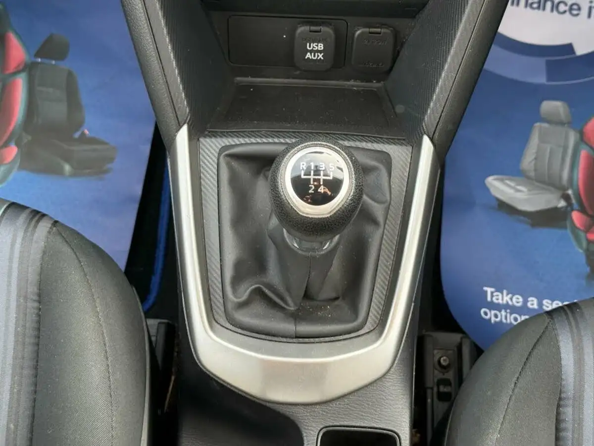 2017-mazda-mazda2-15-se-big-17