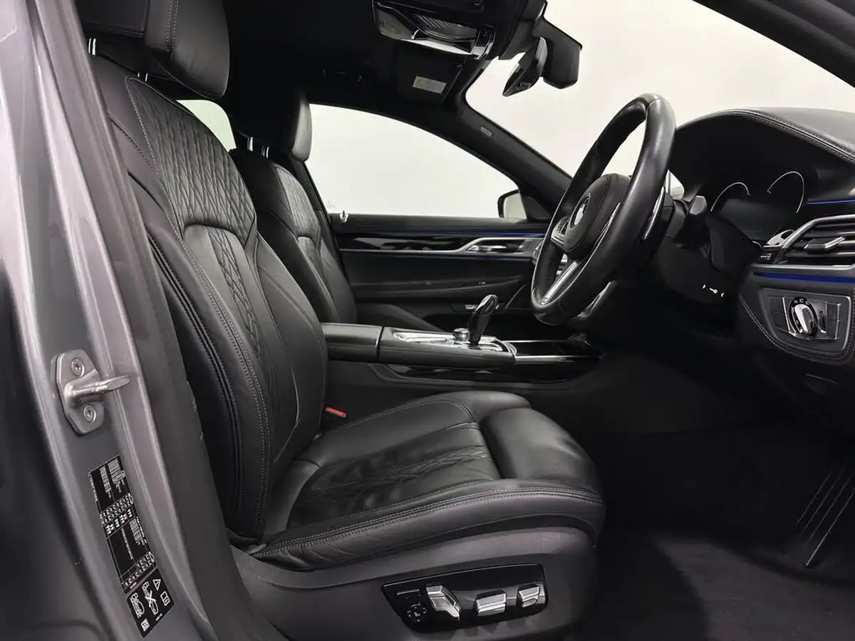 2018-bmw-7-series-30td-730d-m-sport-xdrive-big-30